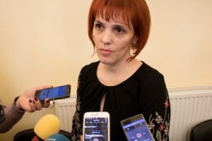 Salariu de peste 9.500 de lei şi spor de condiţii deosebite, pentru noua şefă a DGASPC