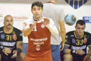 Doar Gabriel Bujor merge în Italia