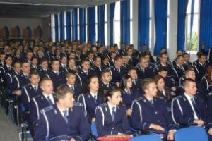 IMPORTANT: S-A DEVANSAT CALENDARUL DE ADMITERE LA ȘCOLILE DE POLIȚIE