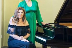 „Pianul cu poeme” – Recital de muzică şi poezie pe scena Centrului Cultural Reduta
