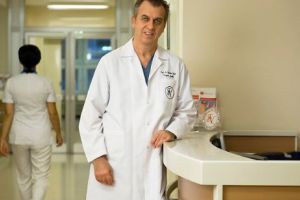 Tratamentul CANCERULUI HEPATIC. Prof. Yaman Tokat: „Chirurgia este cea mai bună soluţie, însă nu este niciodată singură în procesul de vindecare”