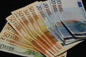 În 2018, creşterea economică la nivel global va fi cea mai rapidă după 2011. Economia zonei euro va creşte cu peste 2%