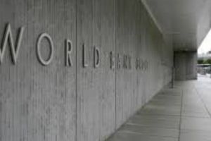 Banca Mondială constată că ne DUDUIE ECONOMIA