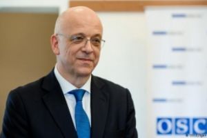 Atac FĂRĂ PRECEDENT la adresa ambasadorului Germaniei în România: ' Sunteţi IPOCRIT şi reprobabil...'