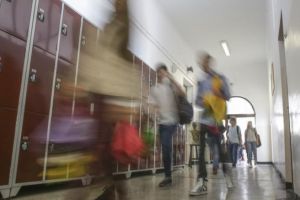 Regulamentul şcolilor din România s-a schimbat: S-au desfiintat 