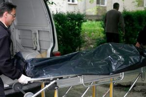 Un detinut declarat mort a „inviat” la morga