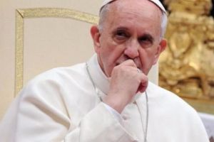 Ajutor nesperat pentru nevoiaşi din partea Vaticanului. Papa Francisc îi duce pe oamenii săraci la circ