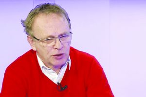 Viceprimarul, babele şi apocalipsa