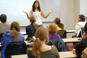 Schimbări în educaţie. Liceenii din România vor studia materii noi