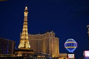 Hotelul Ritz din Paris a fost jefuit; hotii au furat bijuterii de peste 4 milioane de euro