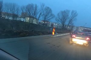 Strada asfaltata recent, sparta din nou la Timisoara. De vina ar fi soferii