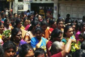 FEMEILE din Sri Lanka au MOTIV de mare BUCURIE