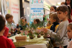 Copiii din Sibiu învăţaţi să ocrotească natura cu ajutorul unor cărţi atractive