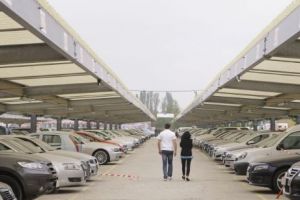 AFACEREA MOMENTULUI. S-au îmbogăţit!