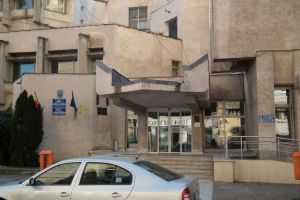 Agenţii economici, obligaţi să anunţe Primăria înainte de a demara perioada soldărilor la produsele sezoniere