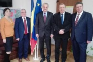 Inspectoratul Școlar Prahova a încheiat un acord de colaborare cu primăria unui oraş din Grecia