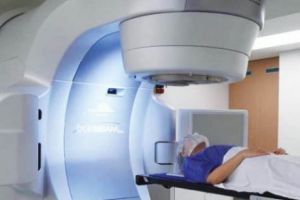 Parteneriat intre CJ Prahova si Primaria Ploiesti pentru tratamentul bolnavilor de cancer cu tumori profunde