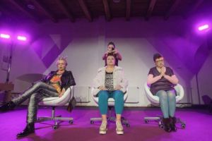 Studio Yorick vă invită în „Cabina de machiaj”