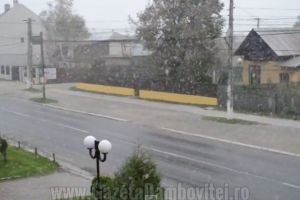 METEO: Ploile se transformă în lapoviţă şi ninsoare slabă