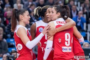 FOTO: Developres SkyRes Rzeszow – Volei Alba Blaj 0-3, în Champions League | Victorie fabuloasă şi maximum de puncte în competiţia supremă!