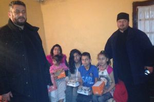 Arhiepiscopia Ramnicului: Sprijin pentru familiile aflate în situaţii de risc social din Parohia Băbeni III