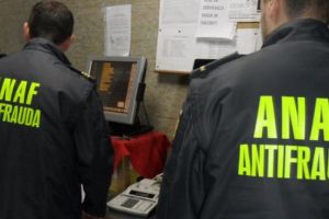 Raport ANAF pentru 2017. Opt magazine închise şi confiscări de sume de peste două milioane de lei