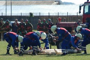 Tot mai mulţi băcăuani vor să facă voluntariat la ISU Bacău