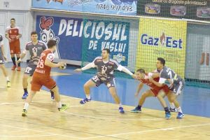 Trei amicale până la reluarea campionatului