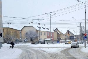 Vreme rece şi posibile ninsori în weekend în toată ţara