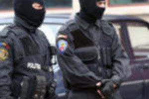 Un bolid de 70.000 de euro, evaporat din Caraş-Severin şi depistat de poliţie în Maramureş! Bun de plată, apelantul la 112!