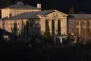 Scad preţurile la chirii pentru firme în Reşiţa? „Ţară, ţară, vrem chiriaşi!/Pe cine?“