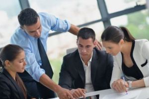 Toţi tinerii cu vârsta cuprinsă între 18 şi 35 de ani sunt vizaţi! Ce vor primi de la stat