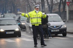 Zeci de amenzi in 90 de minute, la intersectia strazilor Aries si Memorandului