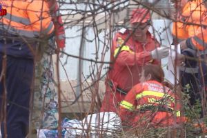 O femeie de 44 de ani, medic de familie, a murit intoxicată în casă după un incendiu