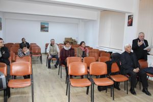 Prezenţă timidă a locuitorilor la dezbaterea bugetului Sucevei pe cartiere