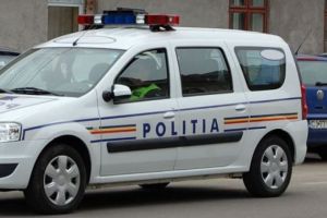 Sibian cu permisul suspendat prin în trafic, la volan