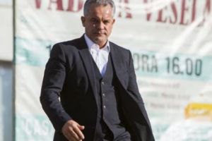 RUȘII vor să-l ÎNHAȚE pe PLAHOTNIUC
