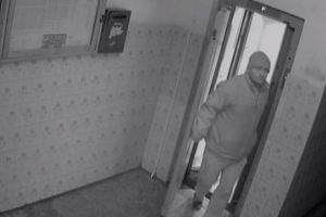 Poliţişti anchetaţi pentru favorizarea pedofilului. Parchetul General EXTINDE ANCHETA! Informaţii de ultimă oră!