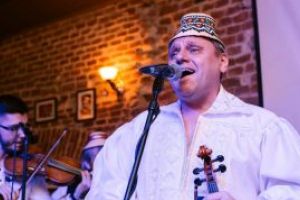 Marinel Petreus, recitalul de adio. Colegii insultati i-au dat replica