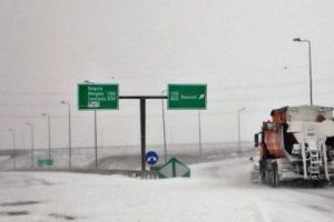 Atenţionare pentru ȘOFERI! Pe A2 şi A4 în judeţul Constanţa se CIRCULĂ în condiţii de IARNĂ