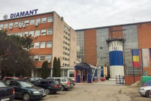 O mare fabrică se închide. Agricultori din Satu Mare, afectaţi