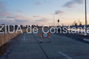 Constanta. Poarta 1 bis, inchisa din cauza vremii. Cat dureaza codul galben (galerie foto)