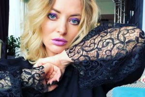 Delia, răspuns genial pentru un fan care a făcut-o BATRANA! 