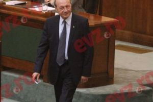 Băsescu, DECLARAȚII EXPLOZIVE despre SCANDALUL din PSD: „Nu există, în lumea civilizată, o situaţie similară”