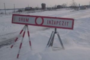 CIRCULAȚIA RUTIERĂ se desfăşoară în CONDIȚII DE IARNĂ. DRUMURI NAȚIONALE, ÎNCHISE