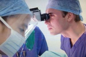 Peste 20 de persoane au ajuns la SPITAL cu TOXIINFECȚIE ALIMENTARĂ după ce au fost la un BOTEZ