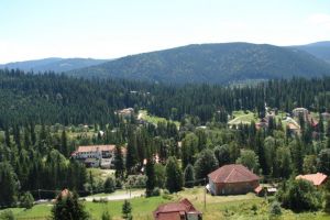 Guvernul pune la bătaie 60.000 de bilete în staţiuni în 2018. Circa 9.000 de români merg gratuit la tratament balnear