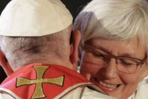 ȘOC în Biserica Catolică: Papa Francisc, aproape de a numi prima FEMEIE-CARDINAL
