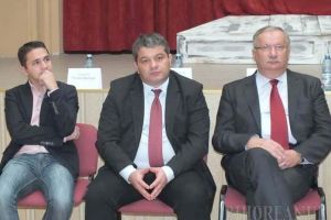 Mang vs BIHOREANUL: Ioan Mang a interzis accesul jurnaliştilor ziarului la conferinţele de presă ale PSD (AUDIO)