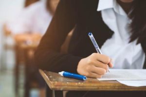 Bacalaureatul 2018 începe luna viitoare. Calendarul probelor